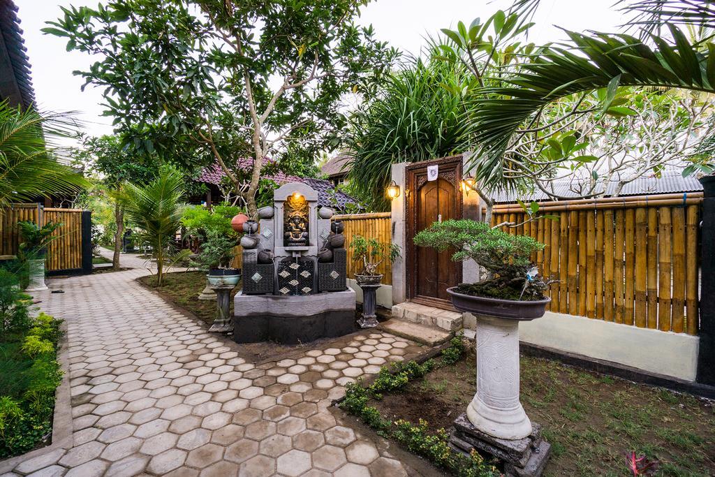 Lembongan D'Licks Villa Exterior photo
