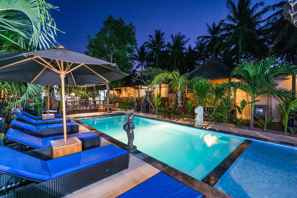 Lembongan D'Licks Villa Exterior photo