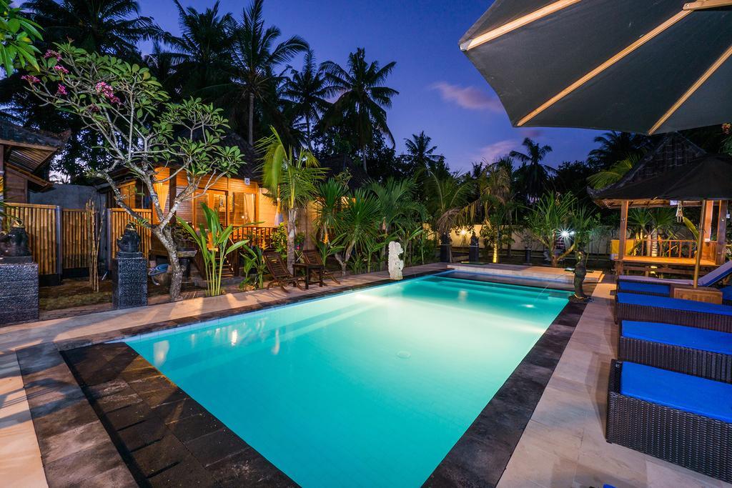 Lembongan D'Licks Villa Exterior photo