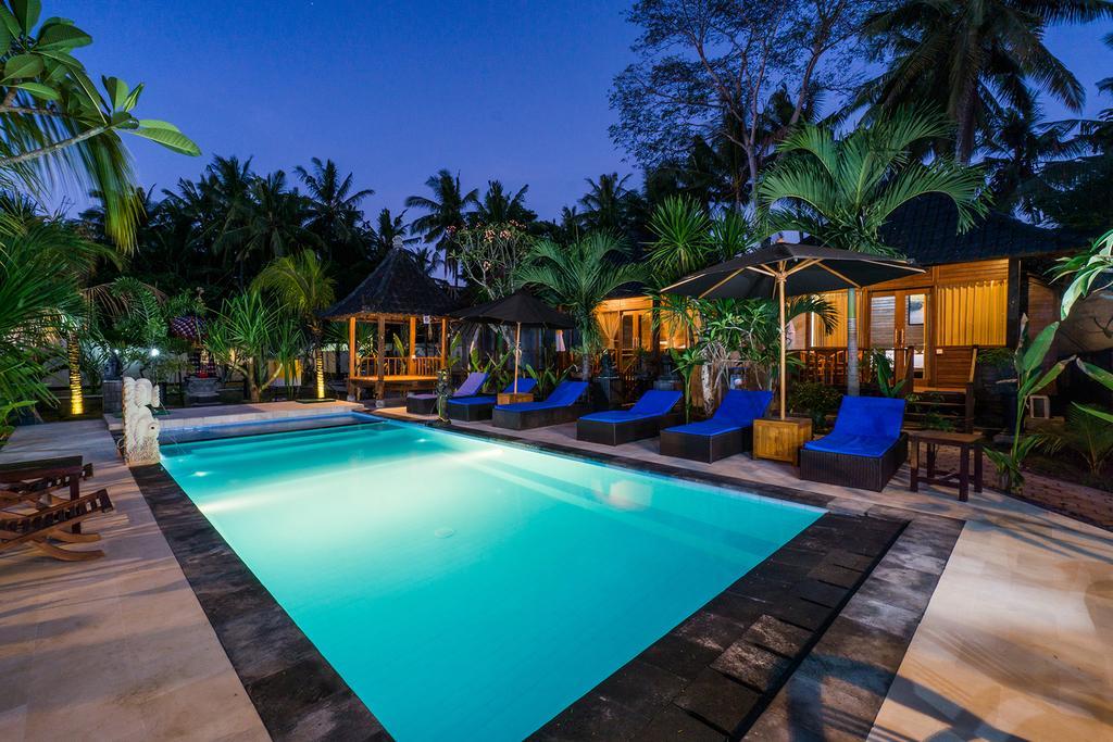 Lembongan D'Licks Villa Exterior photo