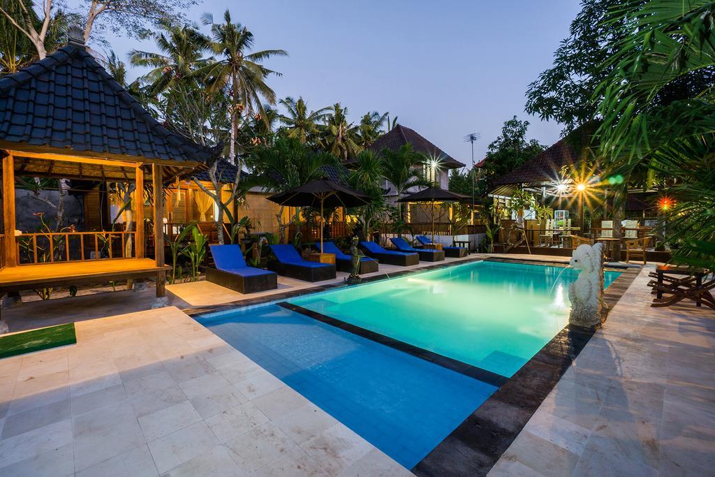 Lembongan D'Licks Villa Exterior photo